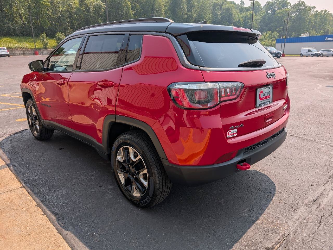 Used 2018 Jeep Compass Trailhawk w/ Leather Interior Group AWD/4WD image 6