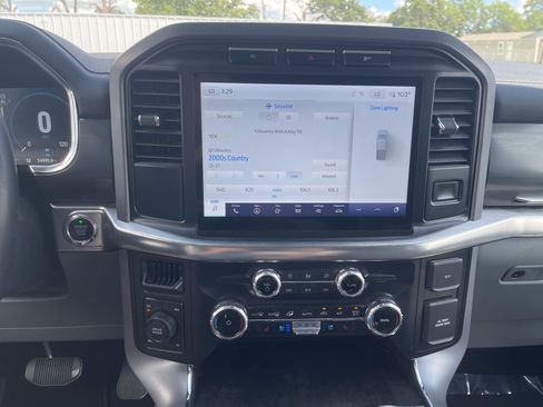 Used 2023 Ford F150 Lariat AWD/4WD image 23