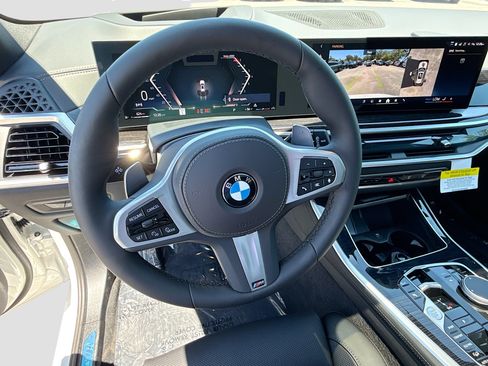 New 2026 BMW X5 xDrive40i w/ M Sport Package AWD/4WD image 40