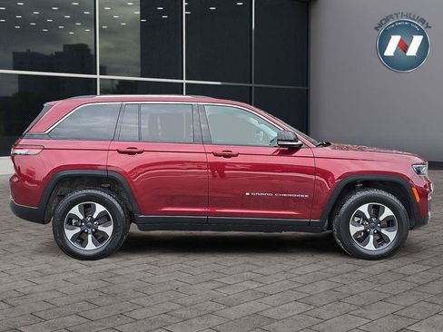Used 2023 Jeep Grand Cherokee 4WD 4xe image 17