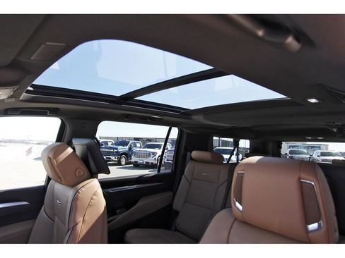 New 2026 Cadillac Escalade ESV Luxury image 24