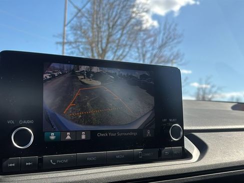 Certified 2025 Honda Accord SE image 22