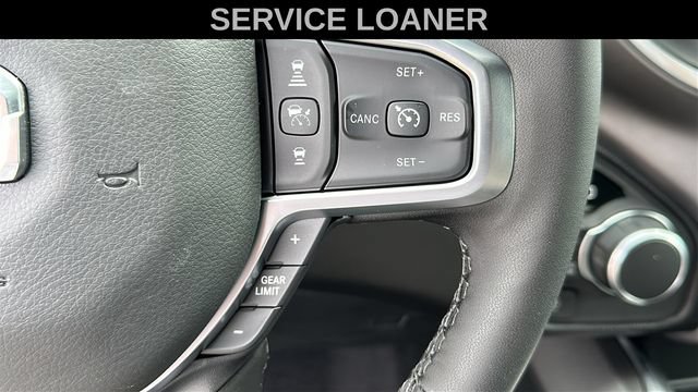 Used 2025 RAM 1500 Big Horn AWD/4WD image 13