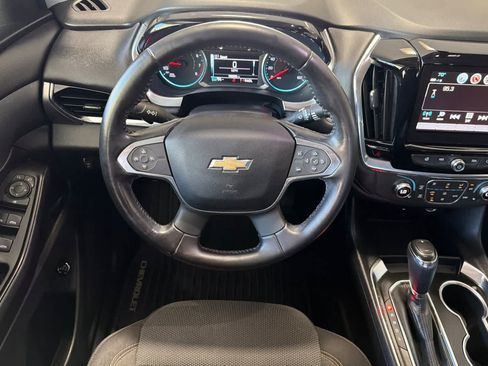 Used 2019 Chevrolet Traverse LT AWD/4WD image 14