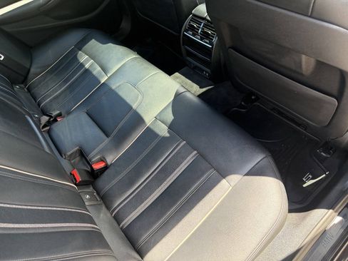 Used 2020 BMW 540i xDrive AWD/4WD image 25