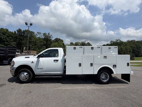 Used 2022 RAM 3500 Tradesman AWD/4WD image 7