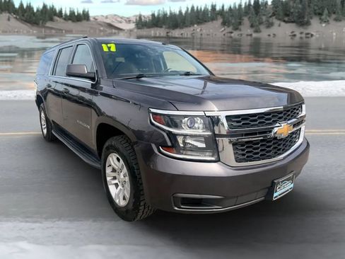 Used 2017 Chevrolet Suburban LT AWD/4WD image 1