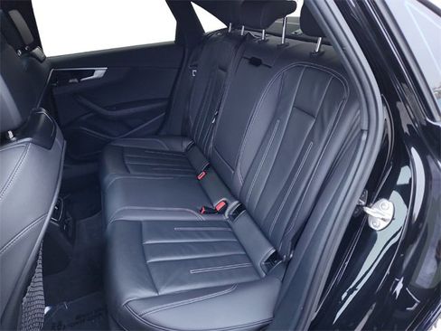 Used 2023 Audi A4 2.0T Premium Plus image 28