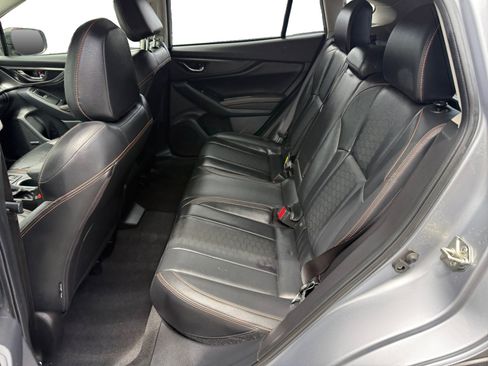 Used 2020 Subaru Crosstrek 2.0i Limited w/ Moonroof Package w/Navigation AWD/4WD image 16