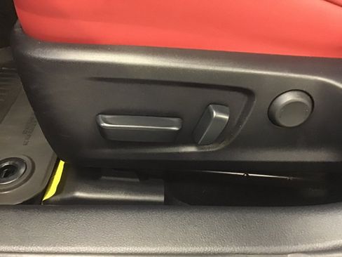 Used 2022 Lexus IS 350 F Sport image 23