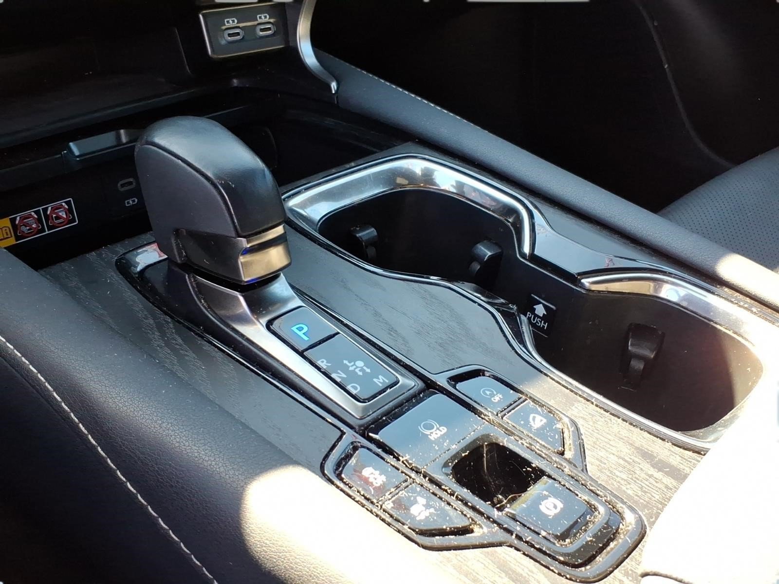 Used 2024 Lexus RX 350 Premium w/ Cold Area Package AWD/4WD image 17