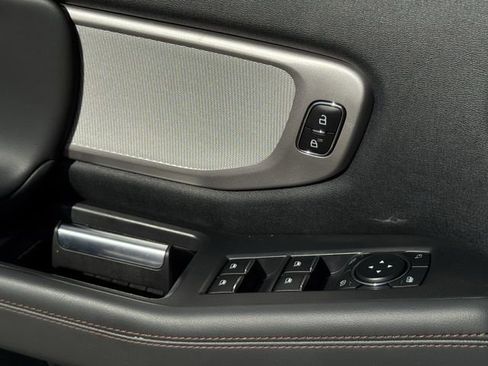 Certified 2025 Ford Expedition Active image 26