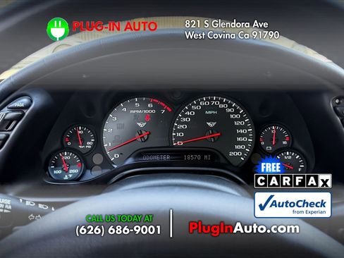 Used 2001 Chevrolet Corvette Coupe w/ Preferred Equipment Group2 RWD image 15