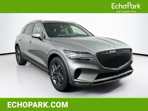 Used 2022 Genesis GV70 2.5T w/ Advanced Package AWD/4WD image 1