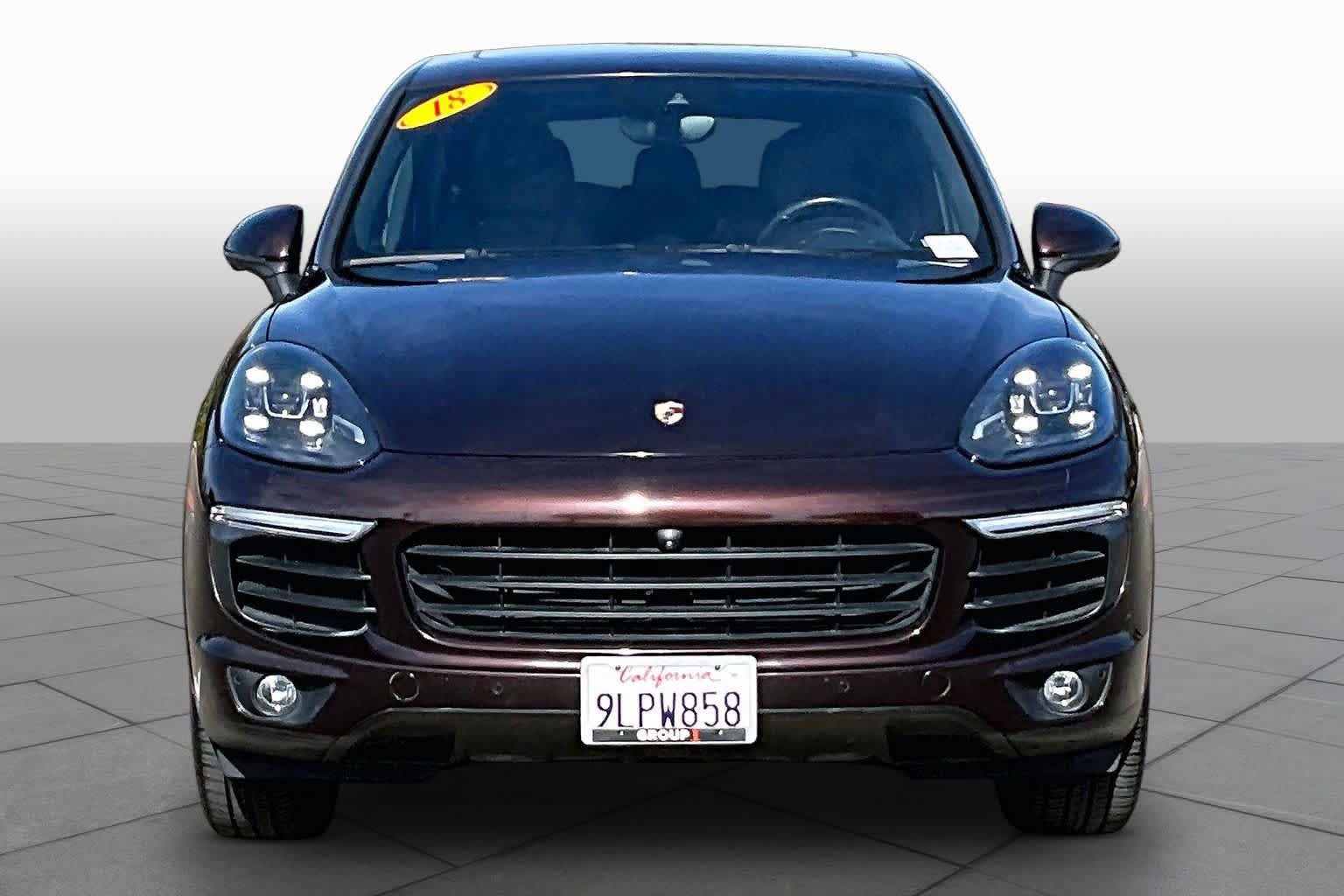 Used 2018 Porsche Cayenne Platinum Edition AWD/4WD image 3