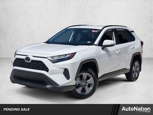 Used 2024 Toyota RAV4 XLE image 1