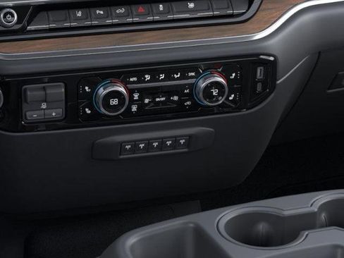 New 2025 GMC Sierra 2500 SLE image 23