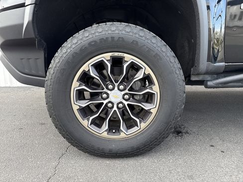 Used 2018 Chevrolet Colorado ZR2 image 5