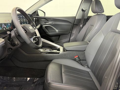 Used 2025 Audi Q5 Premium Plus w/ Premium Plus AWD/4WD image 5