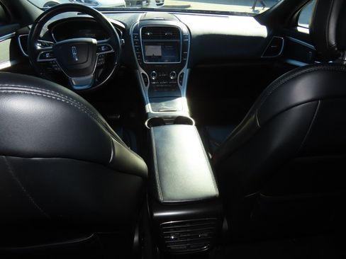 Used 2020 Lincoln Nautilus FWD w/ Equipment Group 101A image 25