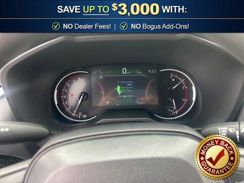 Used 2025 Toyota RAV4 XLE AWD/4WD image 8