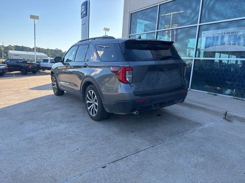 Used 2024 Ford Explorer ST-Line w/ Class IV Trailer Tow Package RWD image 6