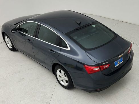 Certified 2020 Chevrolet Malibu LS image 37