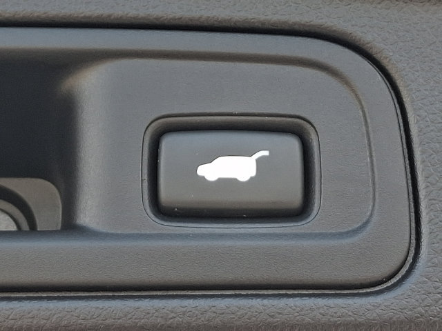 Used 2020 Honda Pilot Black Edition image 29