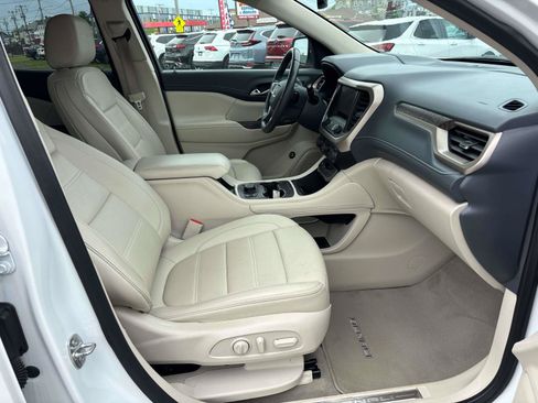 Used 2023 GMC Acadia Denali AWD/4WD image 20