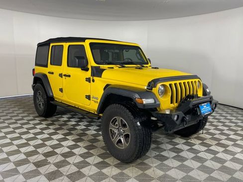 Used 2018 Jeep Wrangler Unlimited Sport S image 21