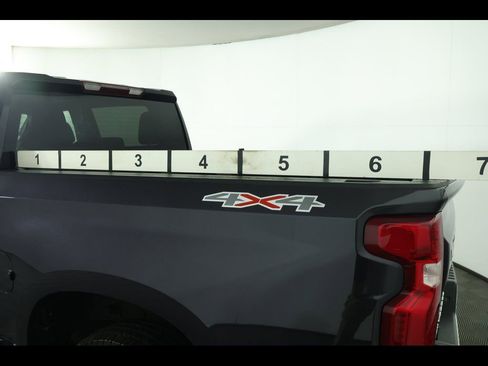 Used 2023 Chevrolet Silverado 1500 LT image 15