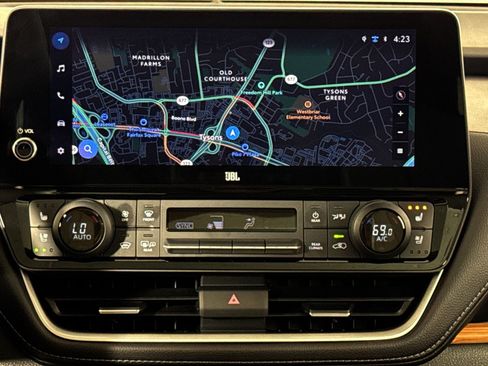 Used 2025 Toyota Grand Highlander AWD image 20