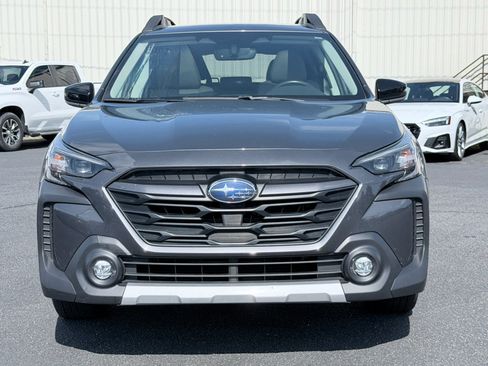 Used 2024 Subaru Outback Limited AWD/4WD image 3