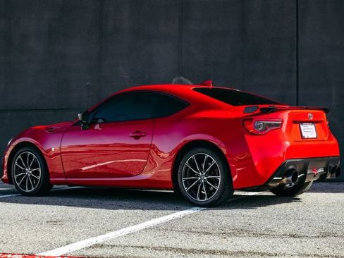 Used 2018 Toyota 86 GT image 43