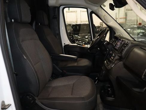 Used 2023 RAM ProMaster 2500 FWD image 10