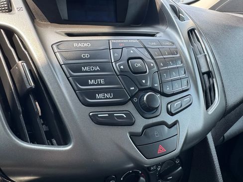 Used 2016 Ford Transit Connect XL image 26