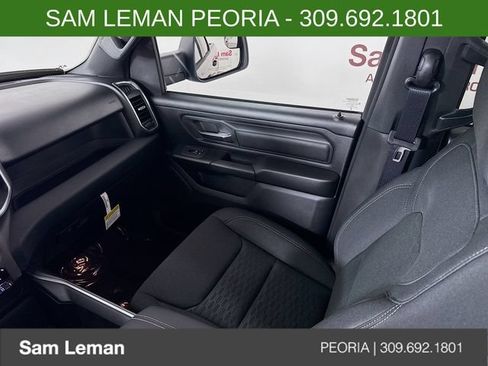 New 2026 RAM 1500 Express AWD/4WD image 21