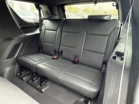 Used 2024 Chevrolet Tahoe LT image 29