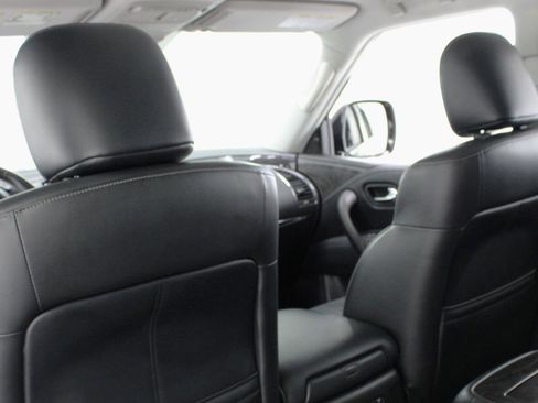Used 2021 INFINITI QX80 Luxe w/ All-Season Package RWD image 37