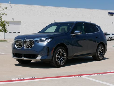 Used 2026 BMW X3 xDrive30i AWD/4WD image 5