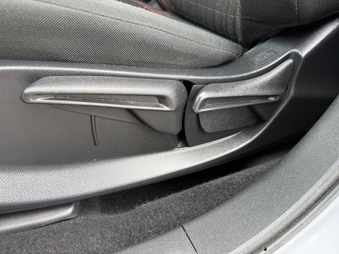 Used 2023 Honda HR-V Sport image 18