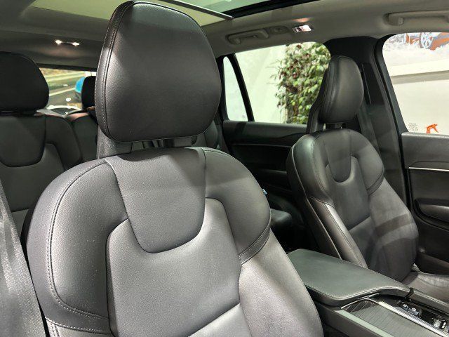 Used 2020 Volvo XC90 T5 Momentum w/ Protection Package Premier FWD image 56