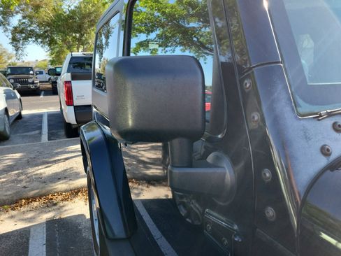 Used 2008 Jeep Wrangler Sahara w/ Dual Top Group image 9