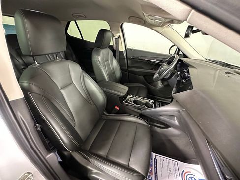 Used 2022 Buick Envision Essence w/ Safety Package image 29