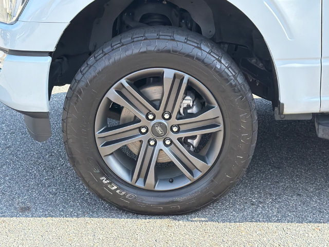 Used 2022 Ford F150 Lariat AWD/4WD image 13