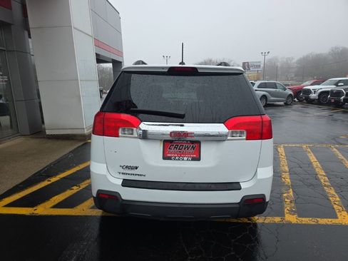 Used 2015 GMC Terrain SLE w/ Chrome Edition image 4