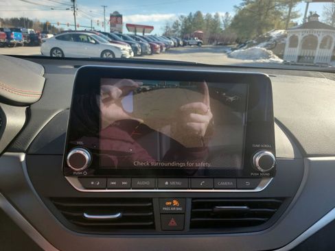 New 2025 Nissan Altima 2.5 SR image 20