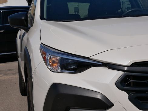 Used 2024 Subaru Crosstrek 2.0i AWD/4WD image 16