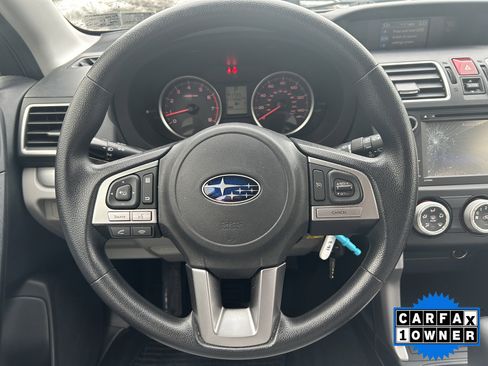 Used 2018 Subaru Forester 2.5i w/ Alloy Wheel Package image 13