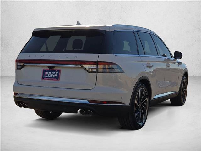 Used 2024 Lincoln Aviator Reserve w/ Equipment Group 201A RWD image 5